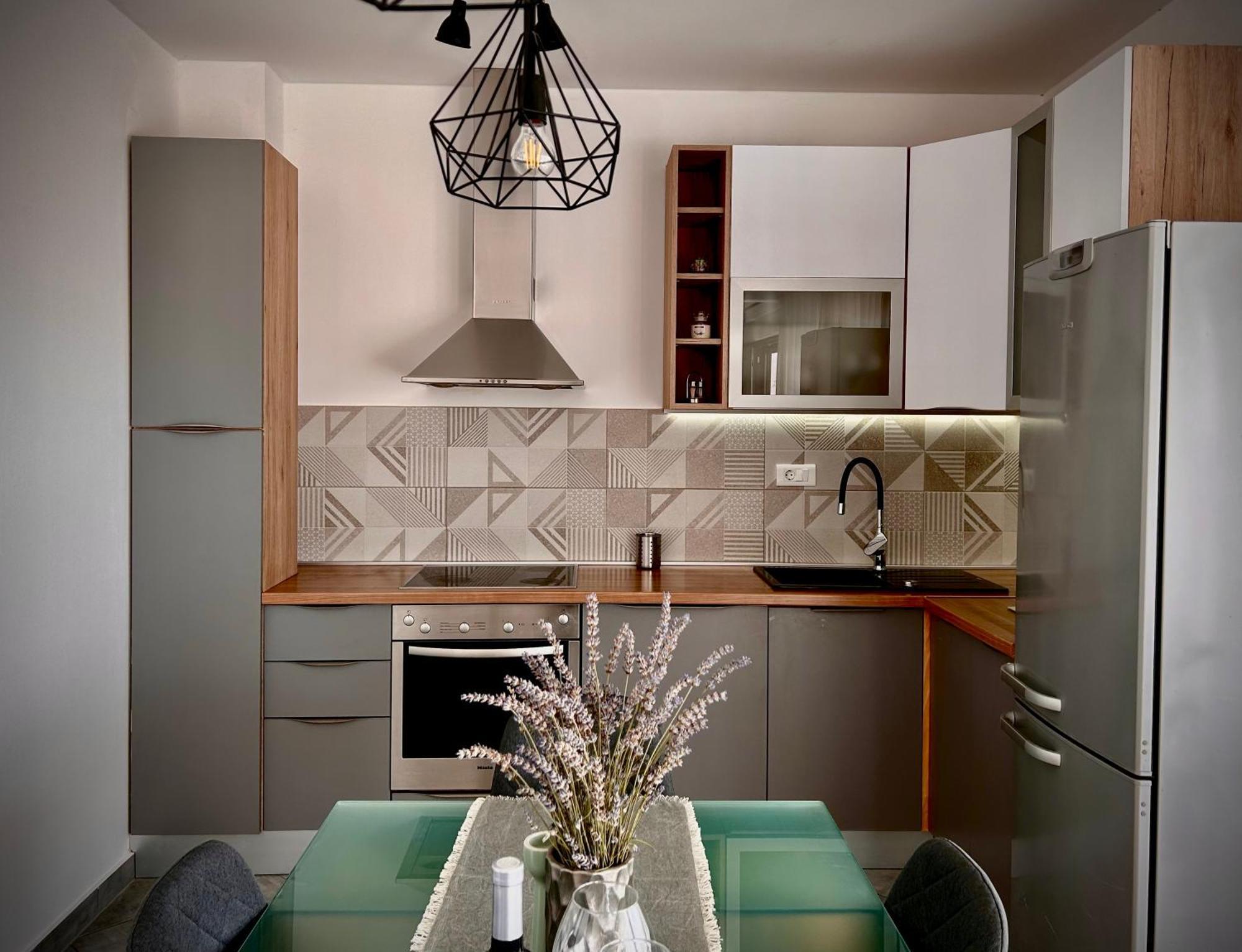 Ruzmarin Apartamento Podstrana